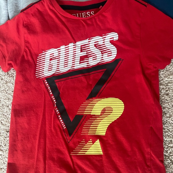 Bundle of guess clothes. In excellent condition - Picture 3 of 6